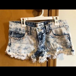 Day trip shorts